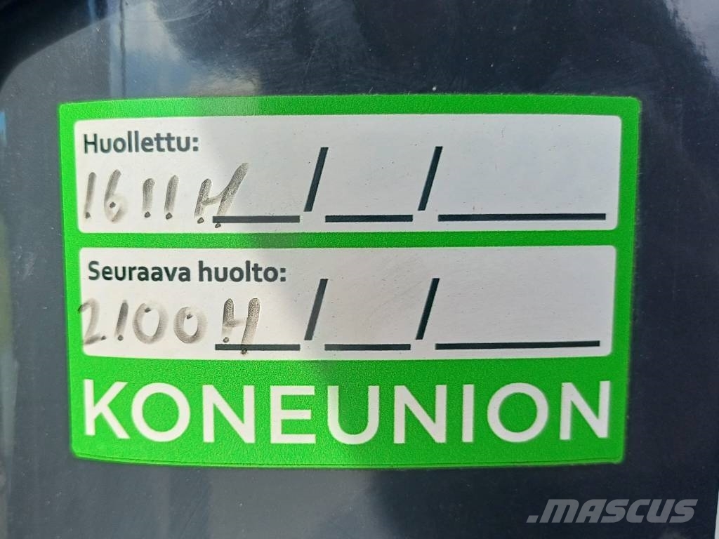 Komatsu WA 100 M-8 لوادر بعجل