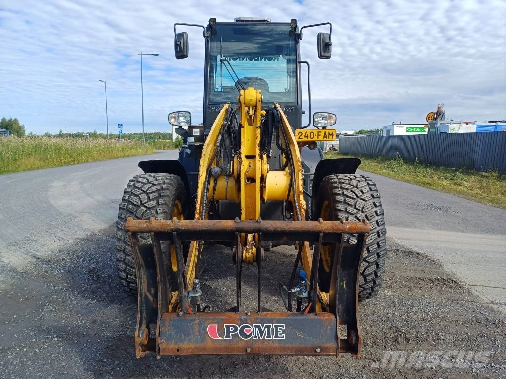 Komatsu WA 100 M-8 لوادر بعجل