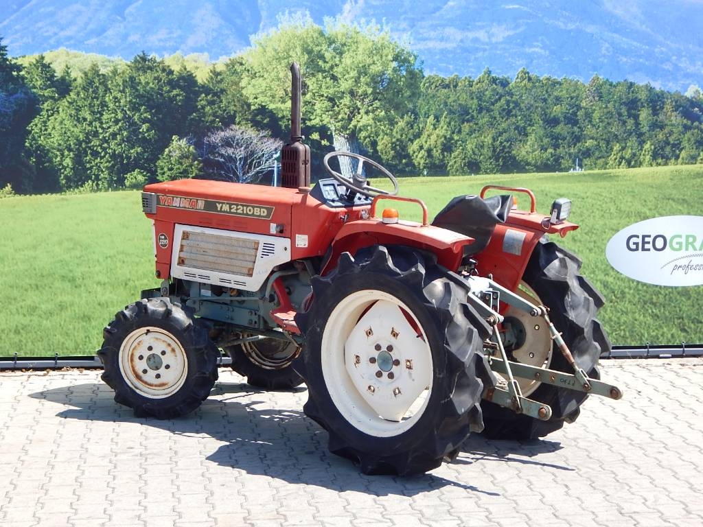 Yanmar YM 2210 D コンパクトトラクター