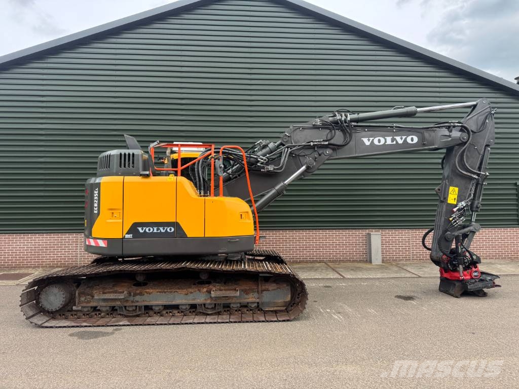 Volvo EC235EL Telakaivukoneet