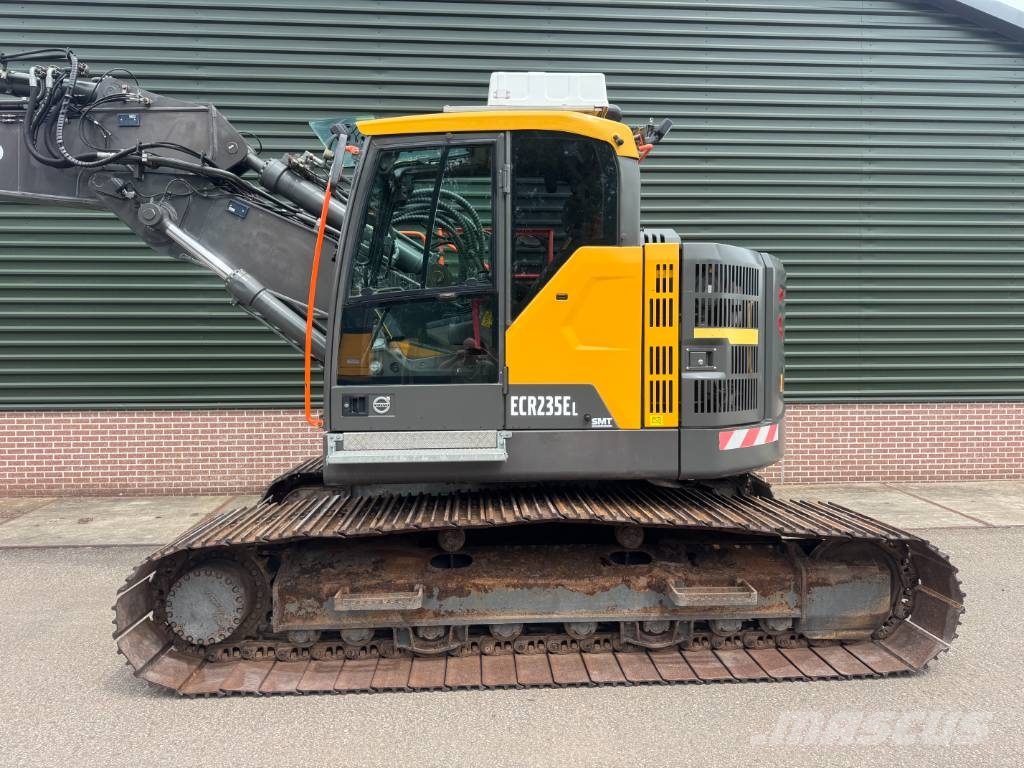 Volvo EC235EL Telakaivukoneet