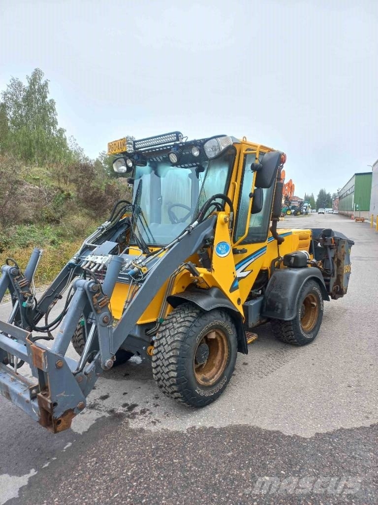 Wille 355B Kompakte traktorer