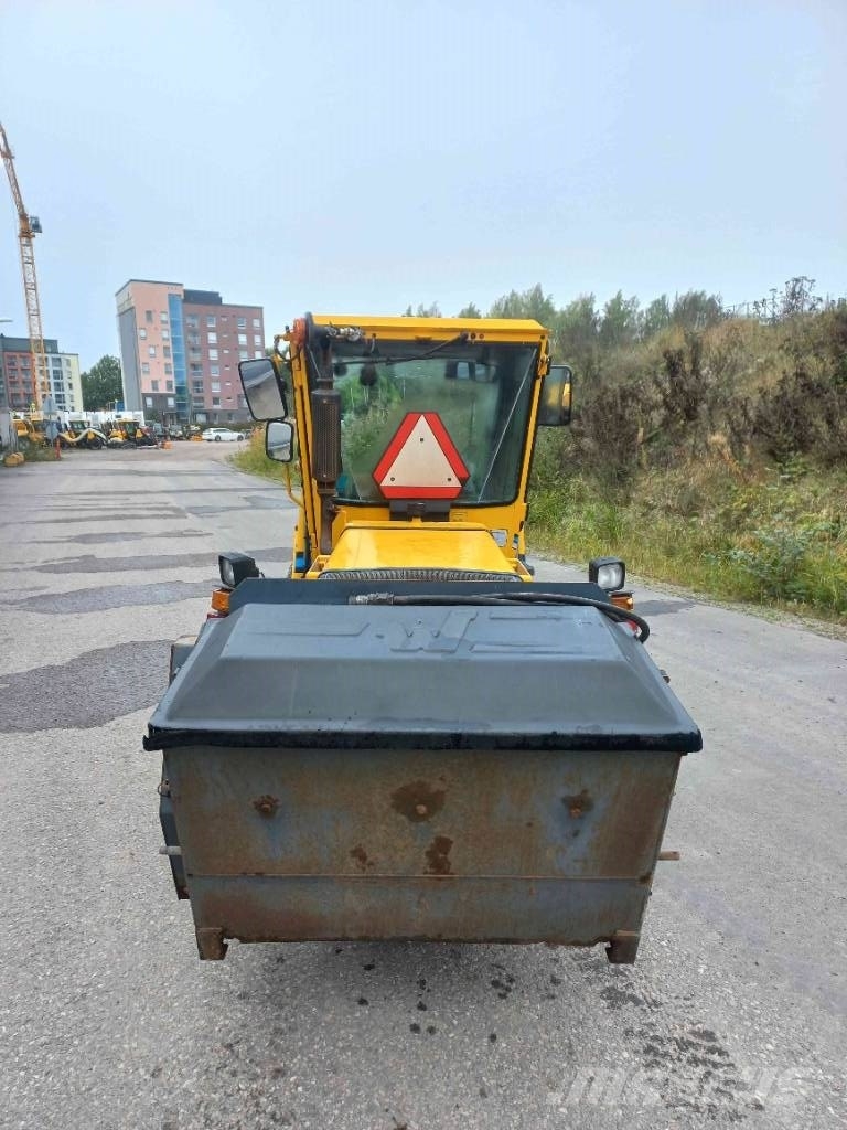 Wille 355B Kompakte traktorer