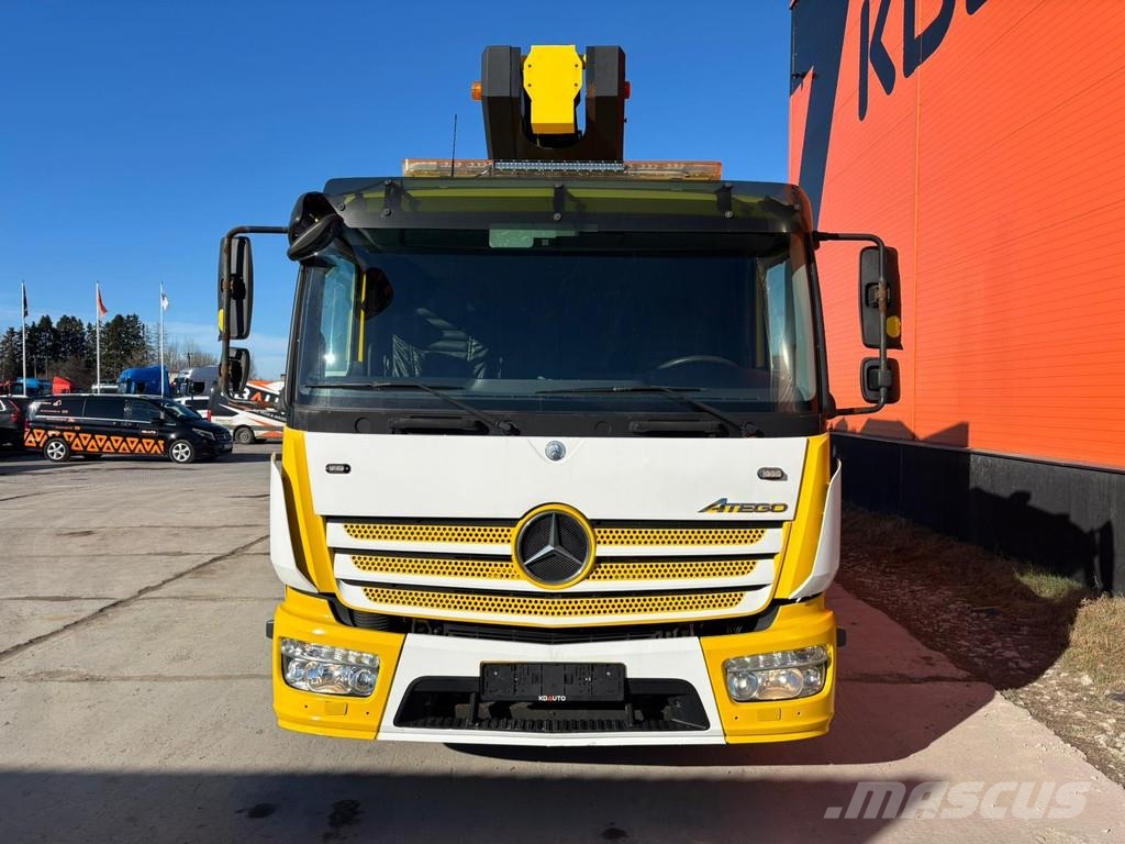 Mercedes-Benz Atego 1024 4x2 Versalift VDT-170-F / 2029 hours / Camiones grúa