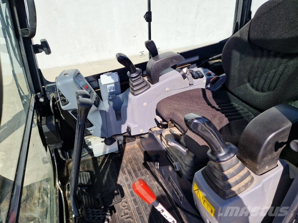 Kubota KX 027-4  jak JCB CAT WACKER R405 Εκσκαφάκι (διαβολάκι) < 7t