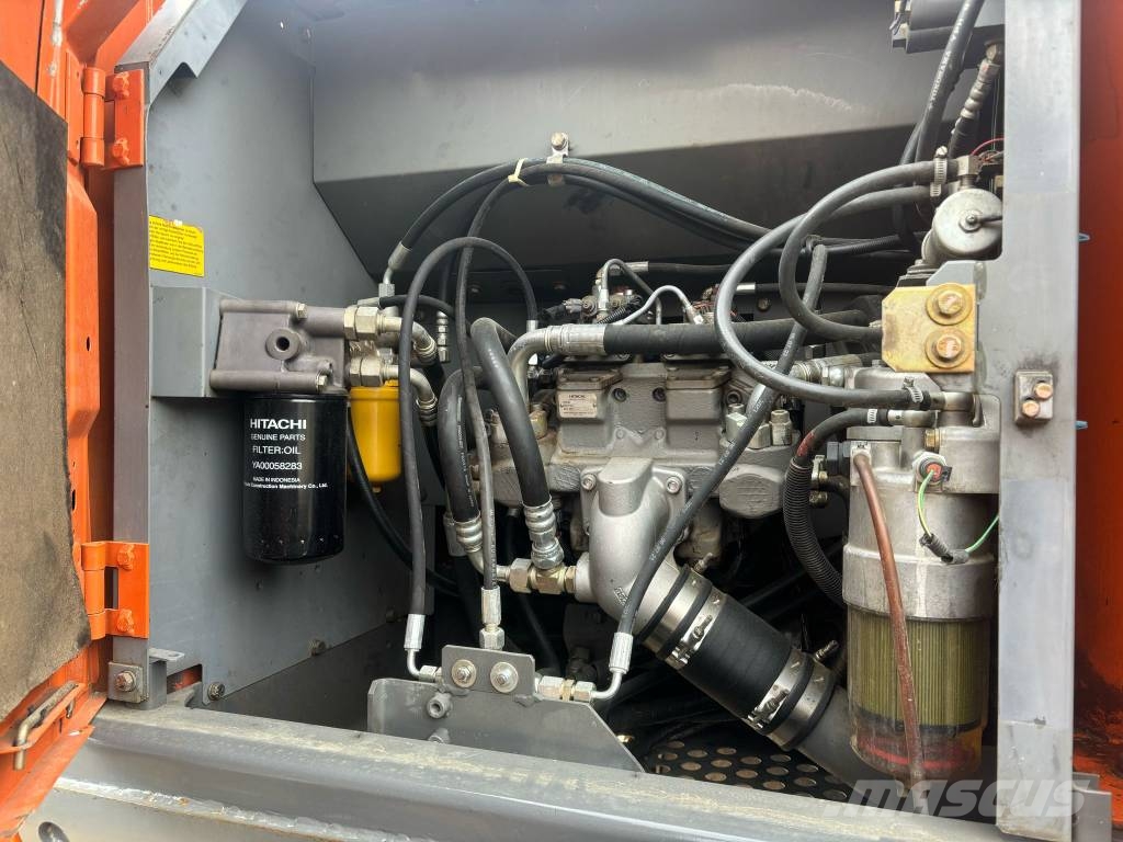 Hitachi ZX 210-3 Escavadeiras de esteiras