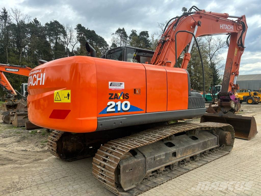 Hitachi ZX 210-3 Escavadeiras de esteiras