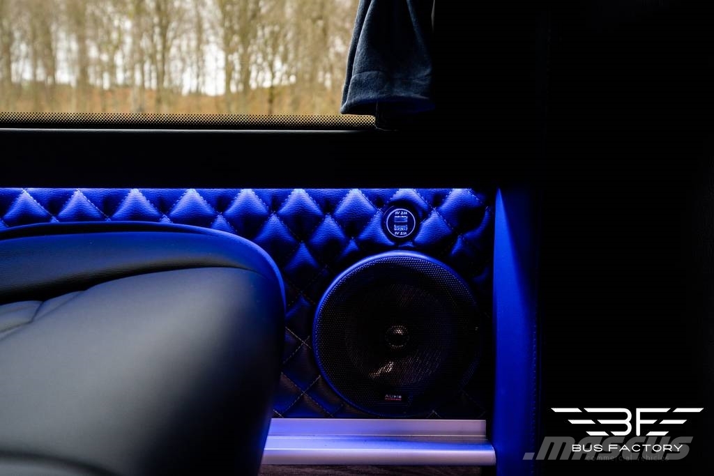 Mercedes-Benz Sprinter 519 XXL, Luxury Line 17+1 !! Minibuses