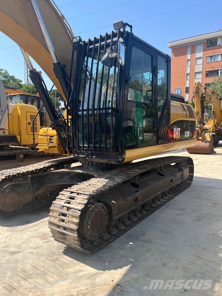 CAT 320 DLN Rupsgraafmachines