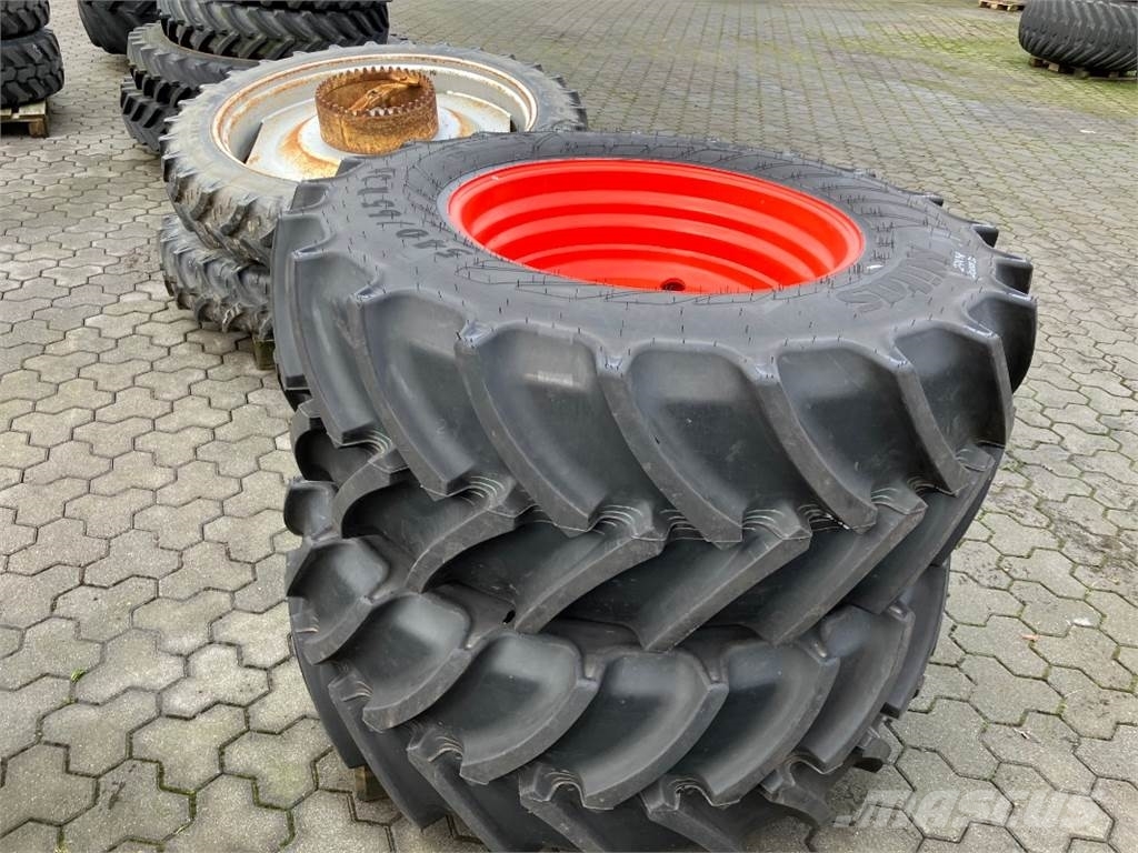 Mitas 2 x 540/65 R30 Tyres, wheels and rims