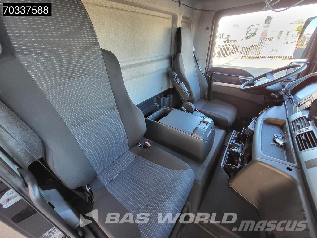 MAN TGL 12.180 TGL 4X2 Lamberet Dhollandia Tailgate Ca Koelwagens