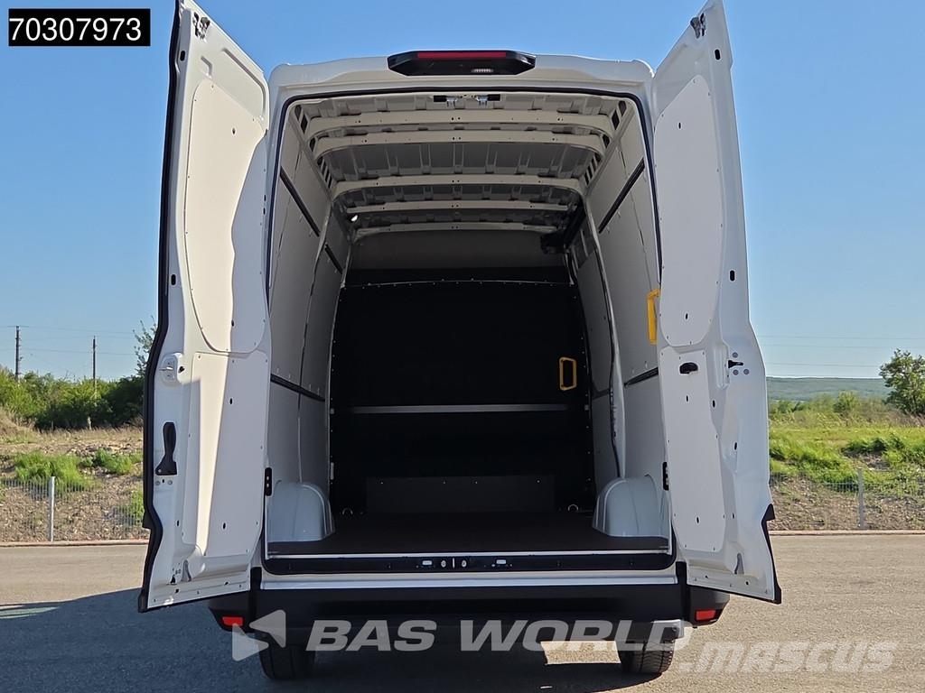 Iveco Daily 35S18 Neu! 3.0L Automatik 180PS L2H2 ACC Kli Furgone chiuso