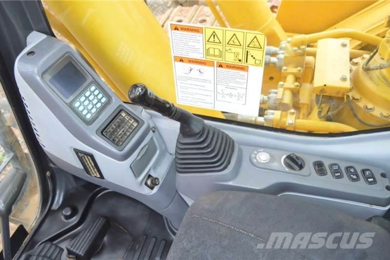 Komatsu PC850-5 小型挖掘机