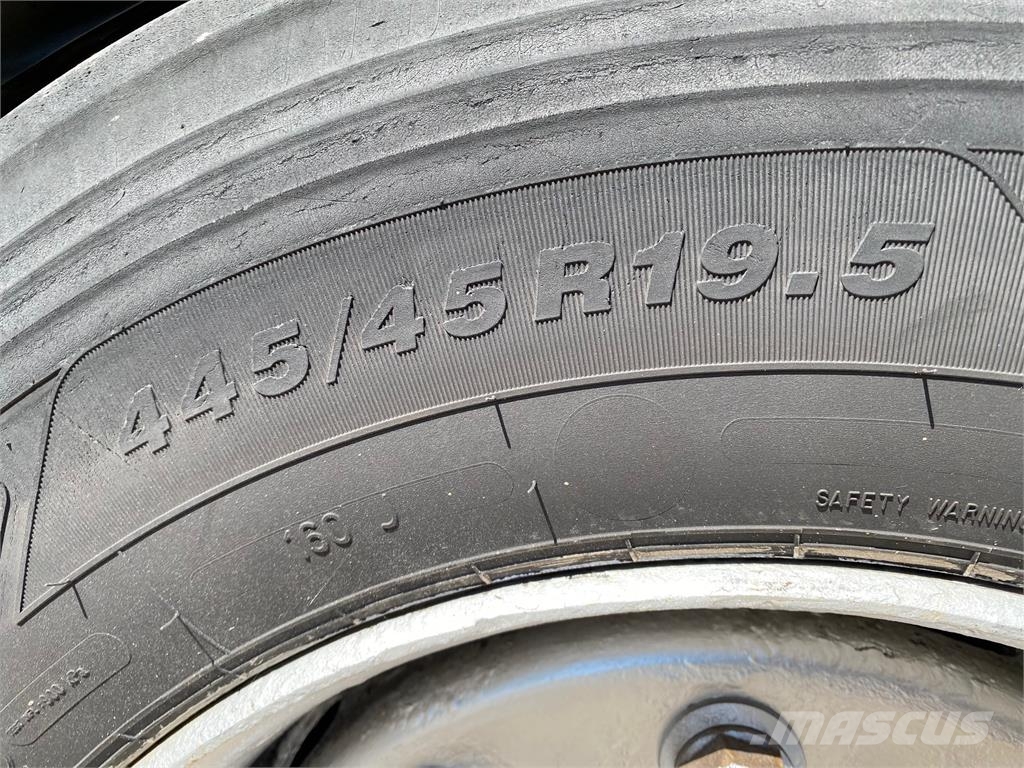 Berger SAPL VIN 794 Poluprikolice sa ceradom