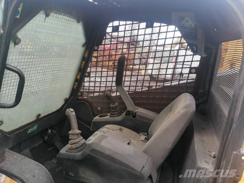 JCB 225 Eco 2009r. parts Iekrāvēji uz riteņiem
