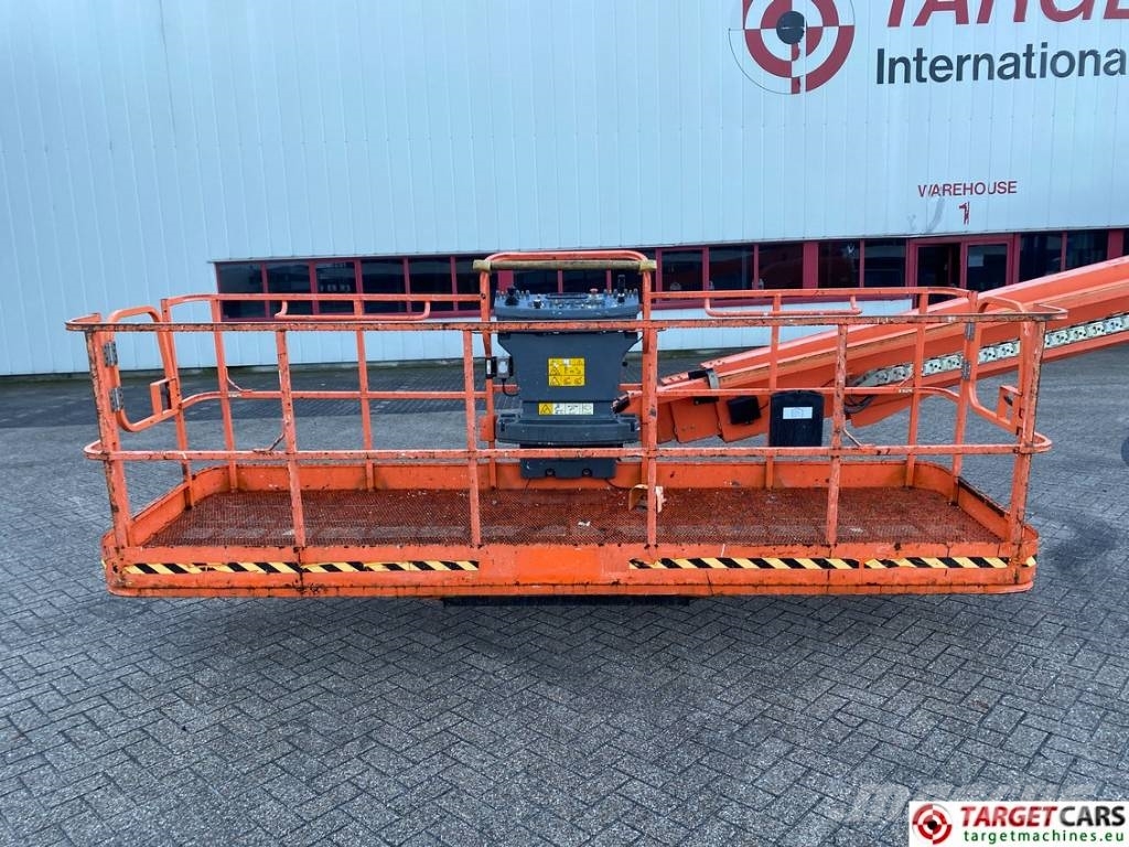 JLG 680S Telescopic 4x4 Diesel Boom Work Lift 2273cm Telescoophoogwerkers