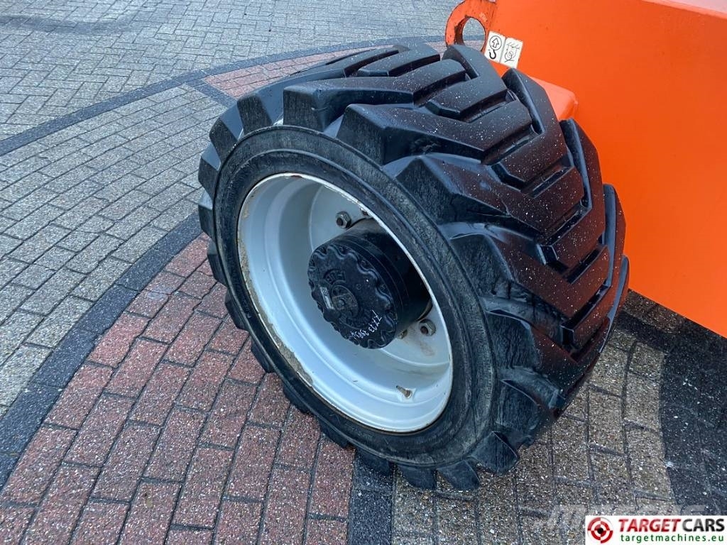 JLG 680S Telescopic 4x4 Diesel Boom Work Lift 2273cm Telescoophoogwerkers