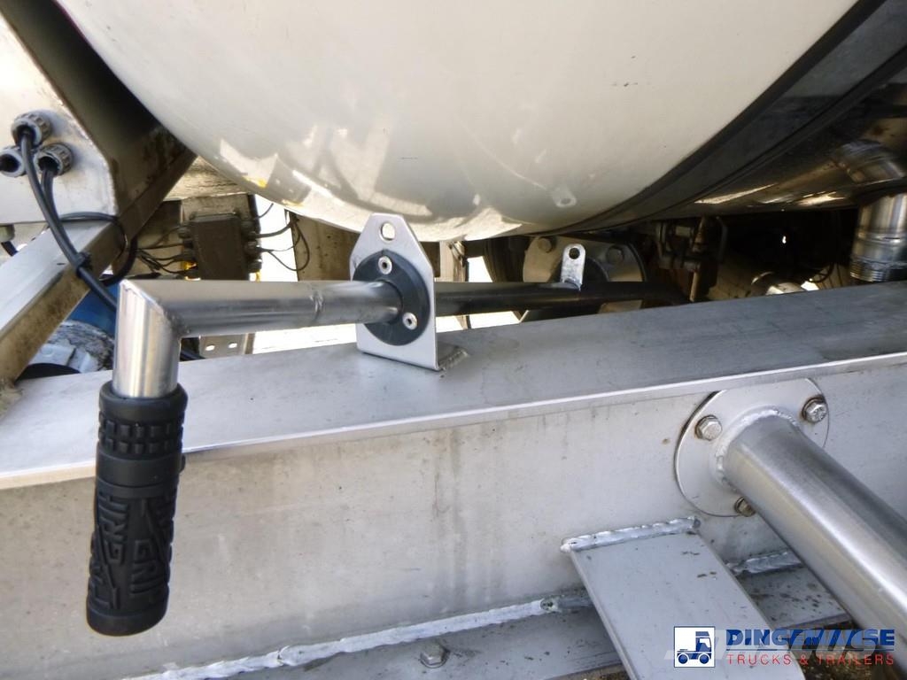 Fluid Chemical tank inox 37.5 m3 / 1 comp ( AdBlue Ημιρυμούλκες βυτίων