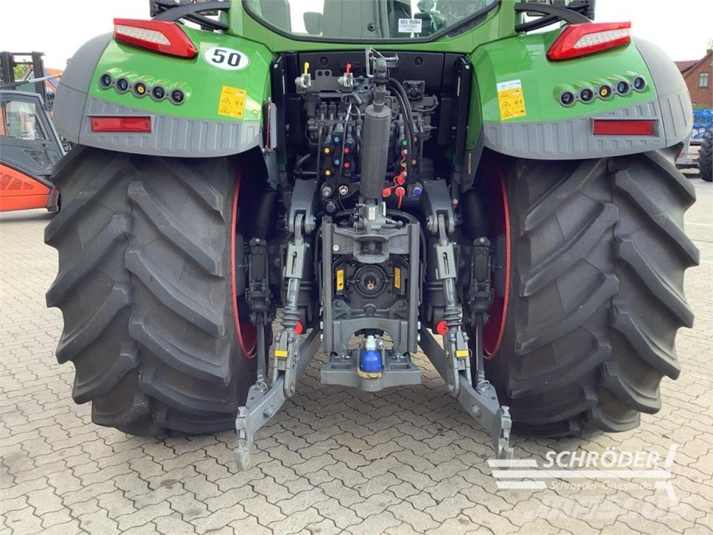 Fendt 620 VARIO PROFI PLUS Traktoren