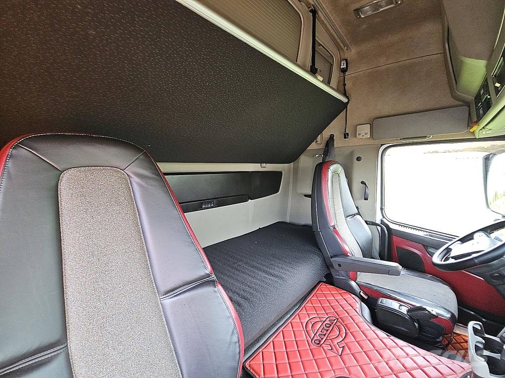 Volvo FM 410 貨箱式卡車