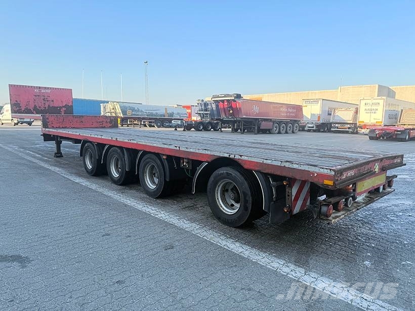 Kel-Berg Stepdeck / Tiefbettauflieger Flatbed çekiciler