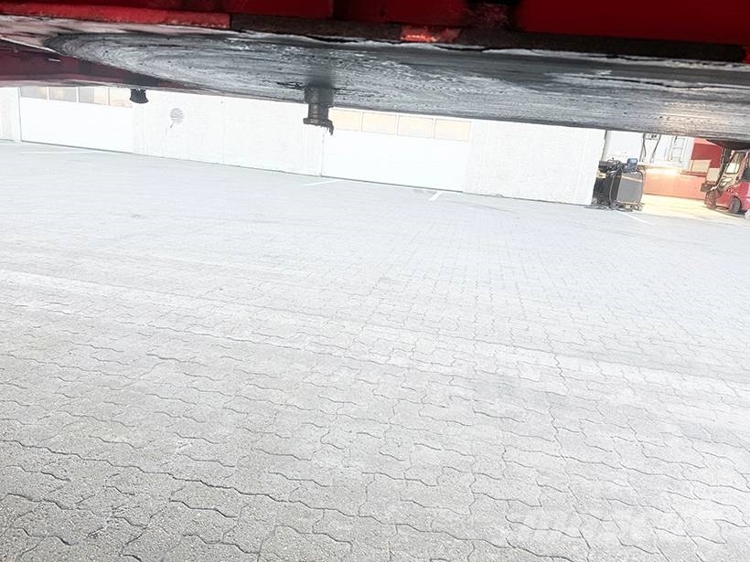 Kel-Berg Stepdeck / Tiefbettauflieger Flatbed çekiciler