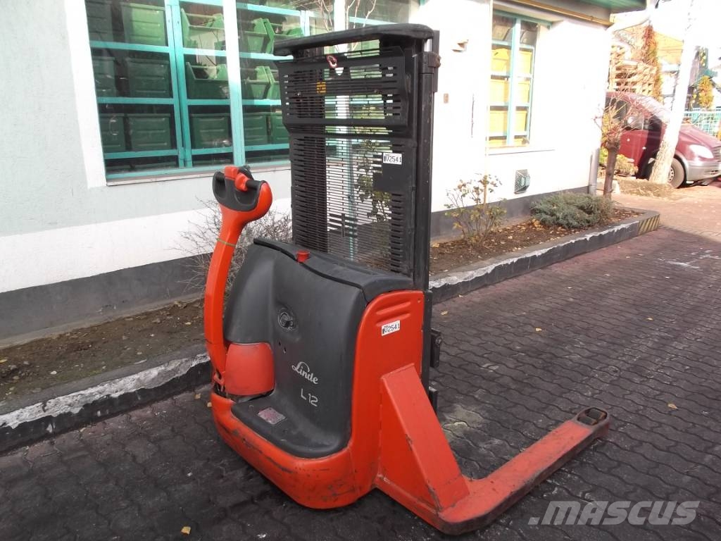 Linde L12 AS /379/ SPEC WITH FORKS V-2541 OB Χειροκίνητα παλετοφόρα