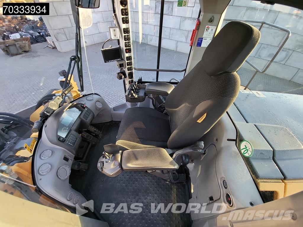 Volvo L220 G Reversible seat - CDC Chargeuse sur pneus