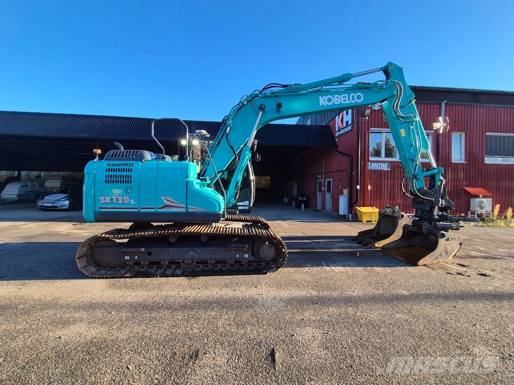 Kobelco SK130LC-11 - RT & 3 skopor Roomikekskavaatorid