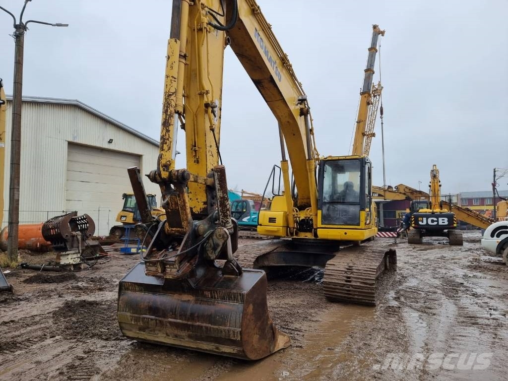 Komatsu PC 210-8 حفارات زحافة
