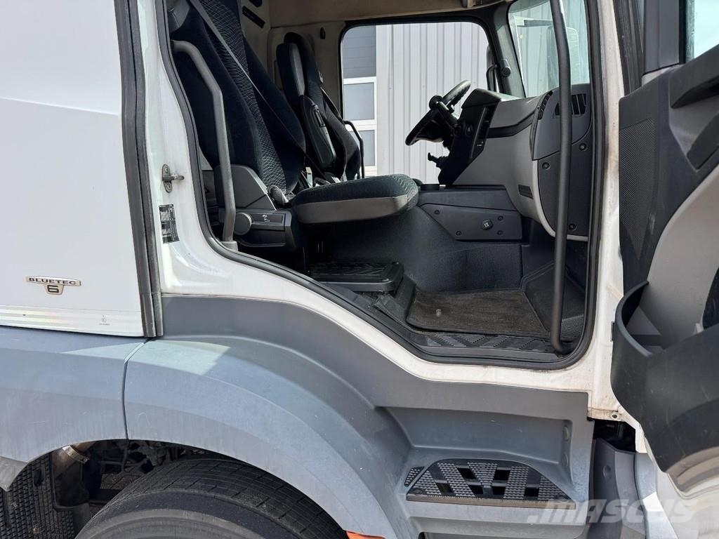 Mercedes-Benz Antos 1824, Tautliner, PTO preparation, Taillift شاحنات بغطاء جانبي