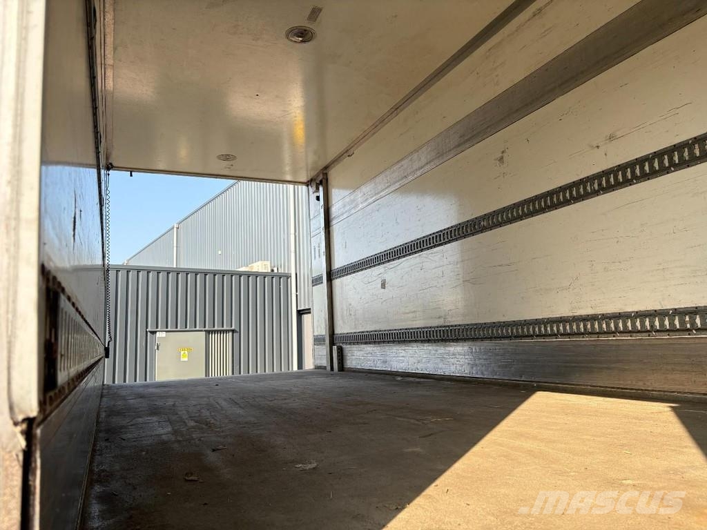 Mercedes-Benz Axor 1824 + Carrier Supra 750 + Dhollandia 2000 kg شاحنات بدرجة حرارة قابلة للضبط