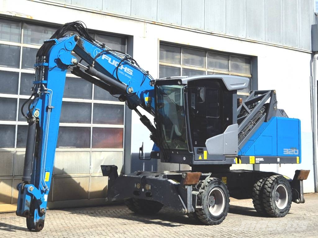 Fuchs MHL 320 F Jätteenkäsittelijät