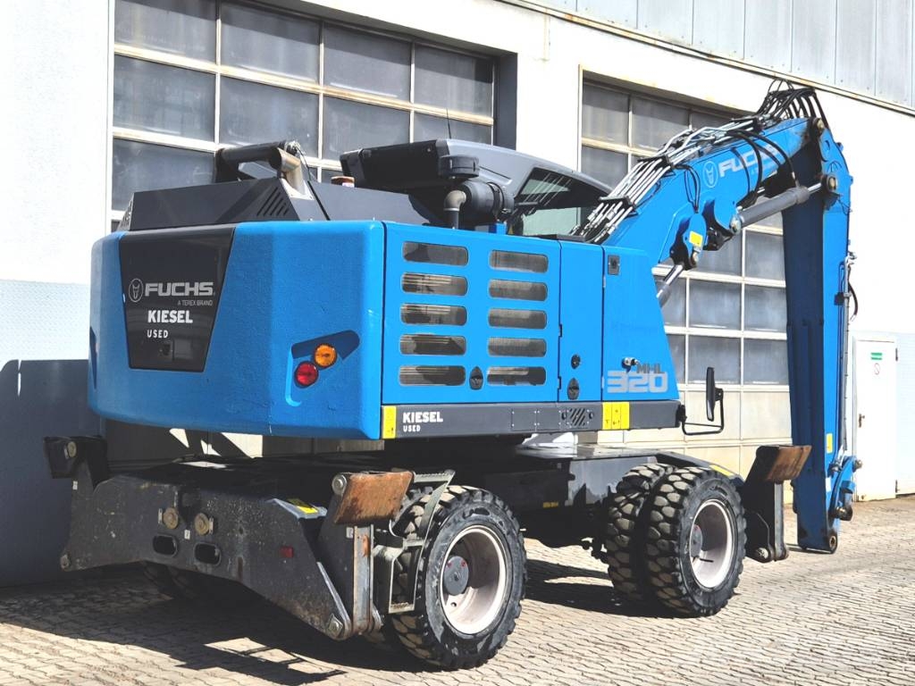 Fuchs MHL 320 F Jätteenkäsittelijät