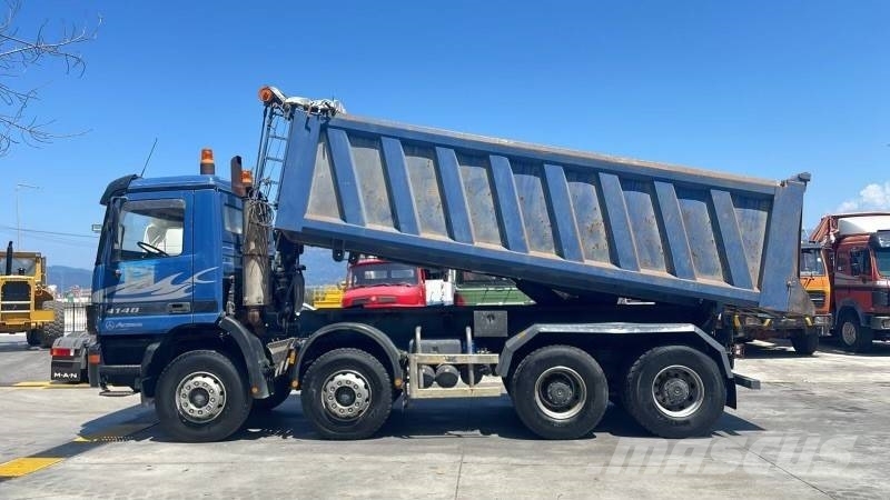 Mercedes-Benz 4148K 8X4 Kipper