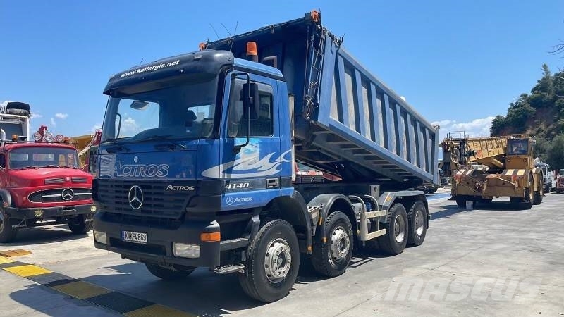 Mercedes-Benz 4148K 8X4 Kipper
