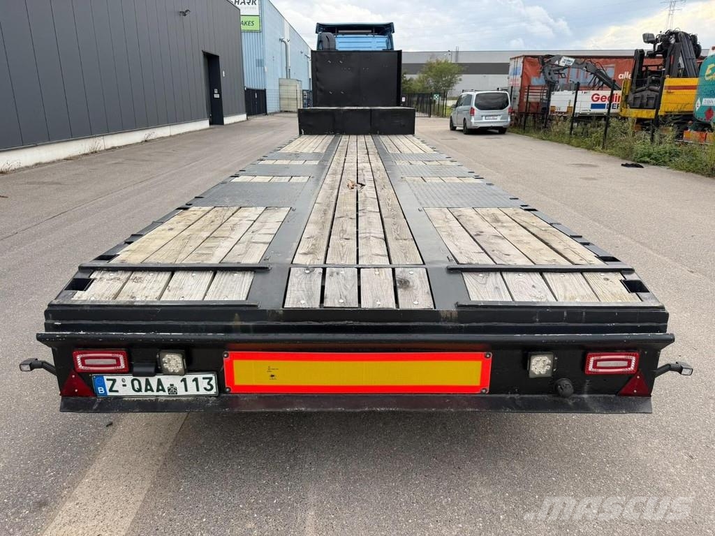 Renders NPSL32 3-AS DIEPLADER (VERNIEUWD) / LOWLOADER (REF Low loader-semi-trailers