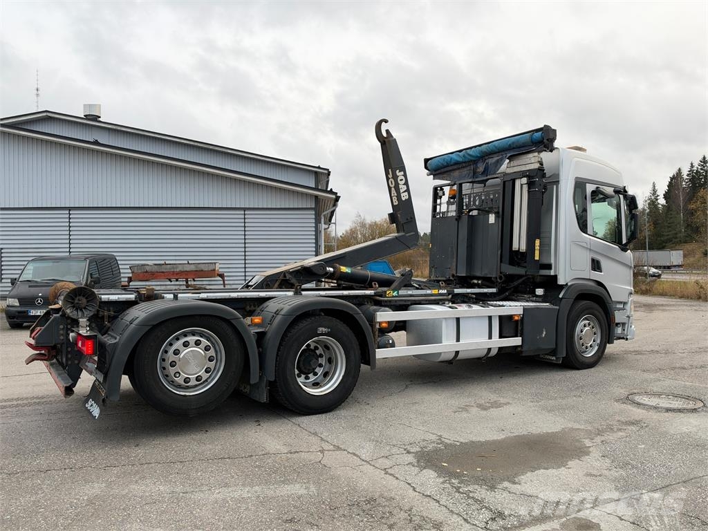 Scania P410 6x2*4 Koukkulava kuorma-autot