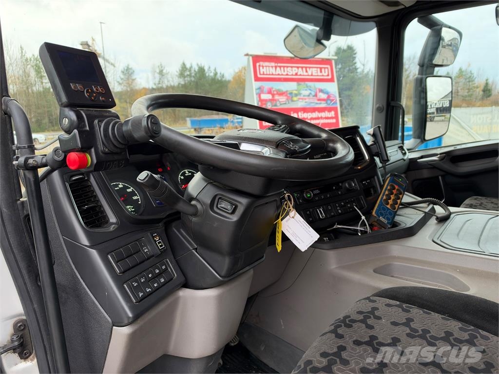 Scania P410 6x2*4 Koukkulava kuorma-autot