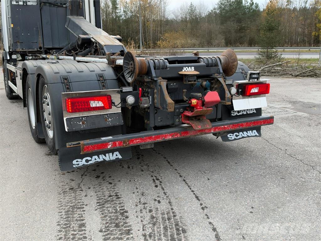 Scania P410 6x2*4 Koukkulava kuorma-autot
