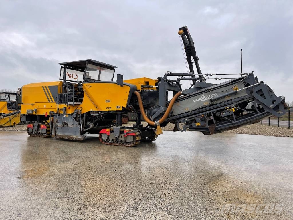 Wirtgen W250 Asphalt cold milling machines
