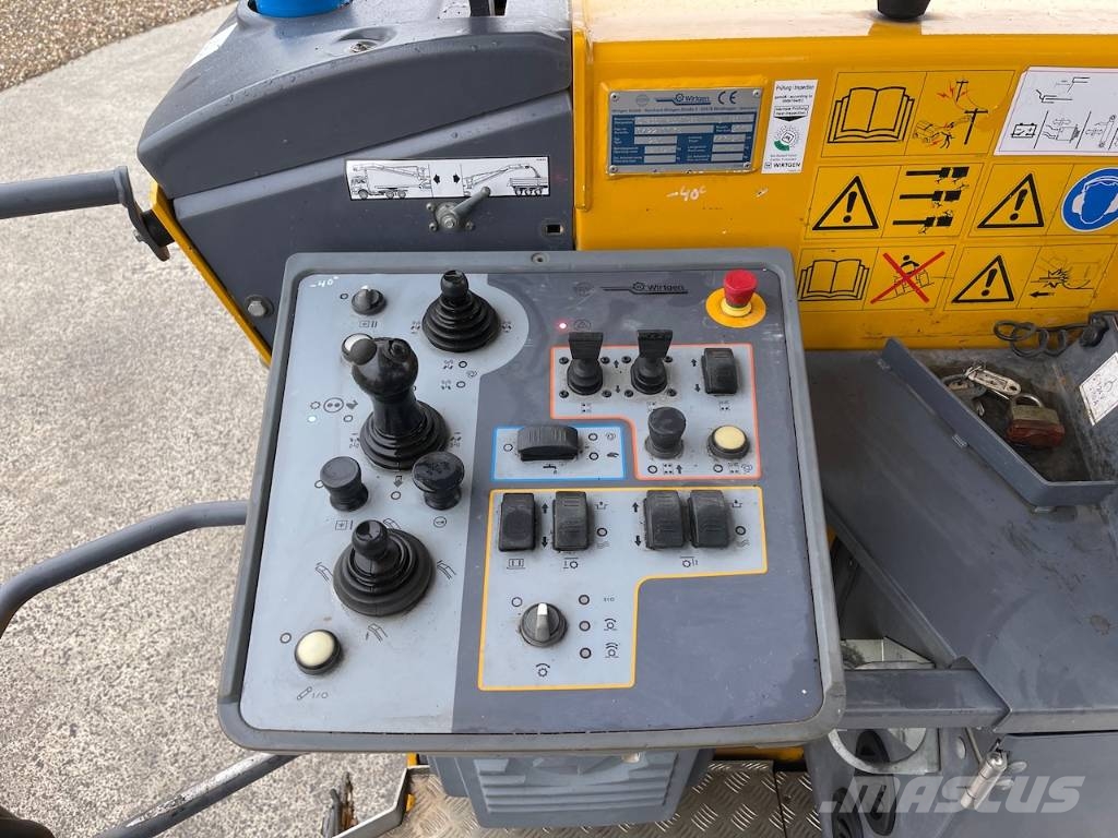 Wirtgen W250 Asphalt cold milling machines