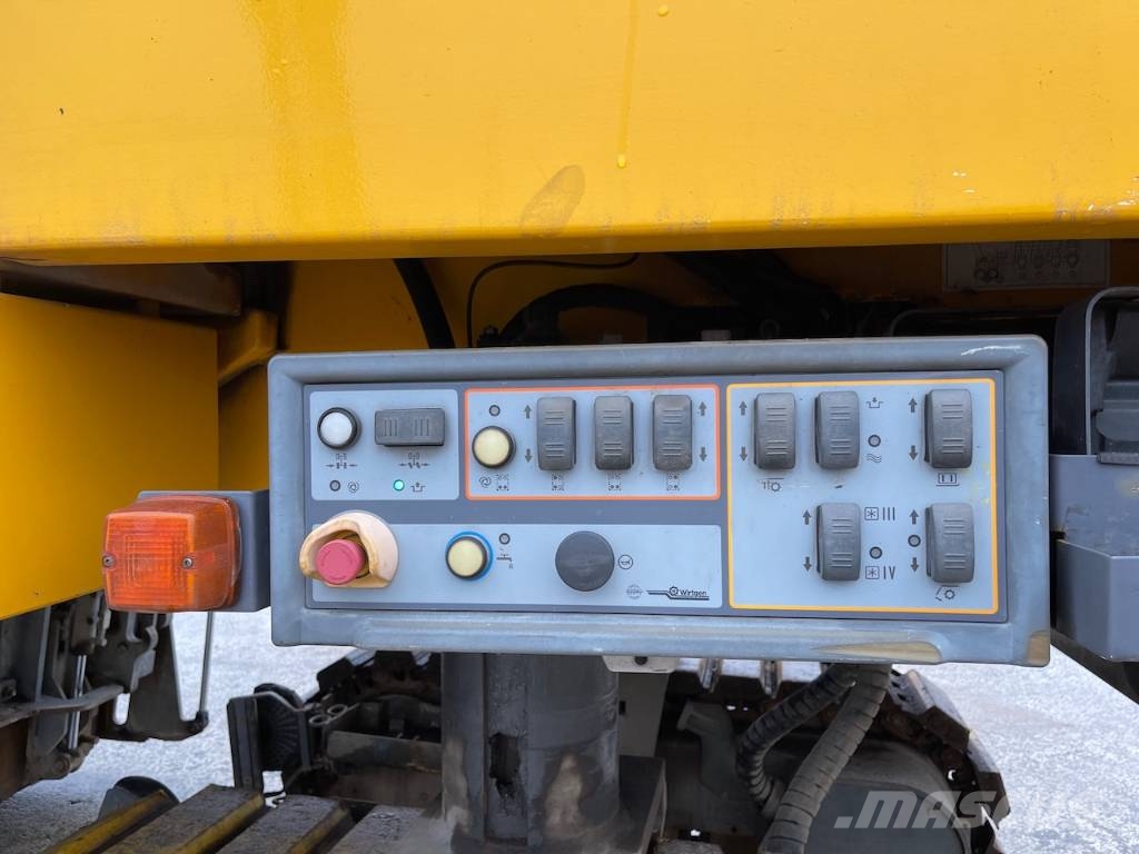 Wirtgen W250 Asphalt cold milling machines