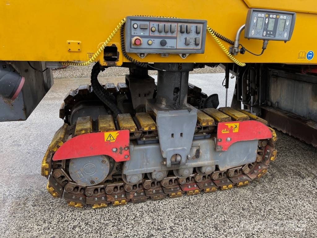Wirtgen W250 Asphalt cold milling machines