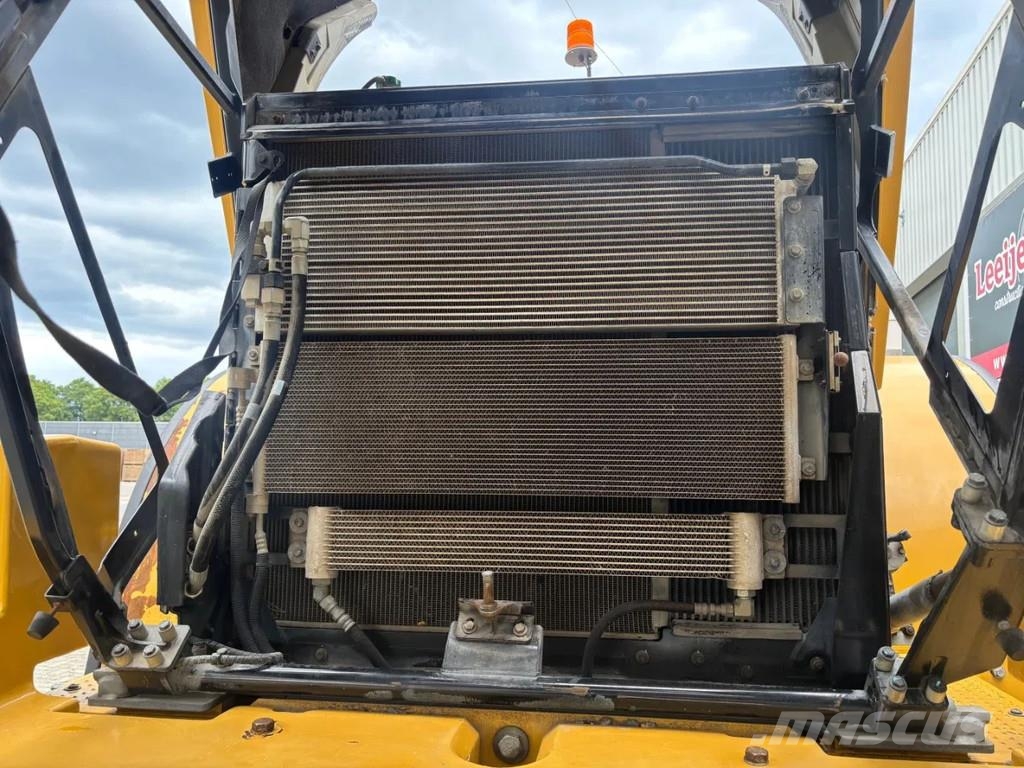 CAT 972M XE Wheelloader, made in Belgium, 2015 year, E 轮式装载机