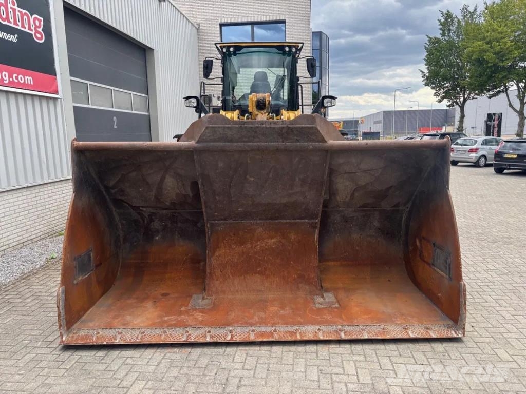 CAT 972M XE Wheelloader, made in Belgium, 2015 year, E 轮式装载机