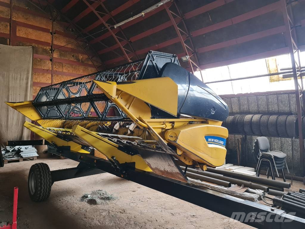 New Holland TC5060 Ražas novākšanas kombaini