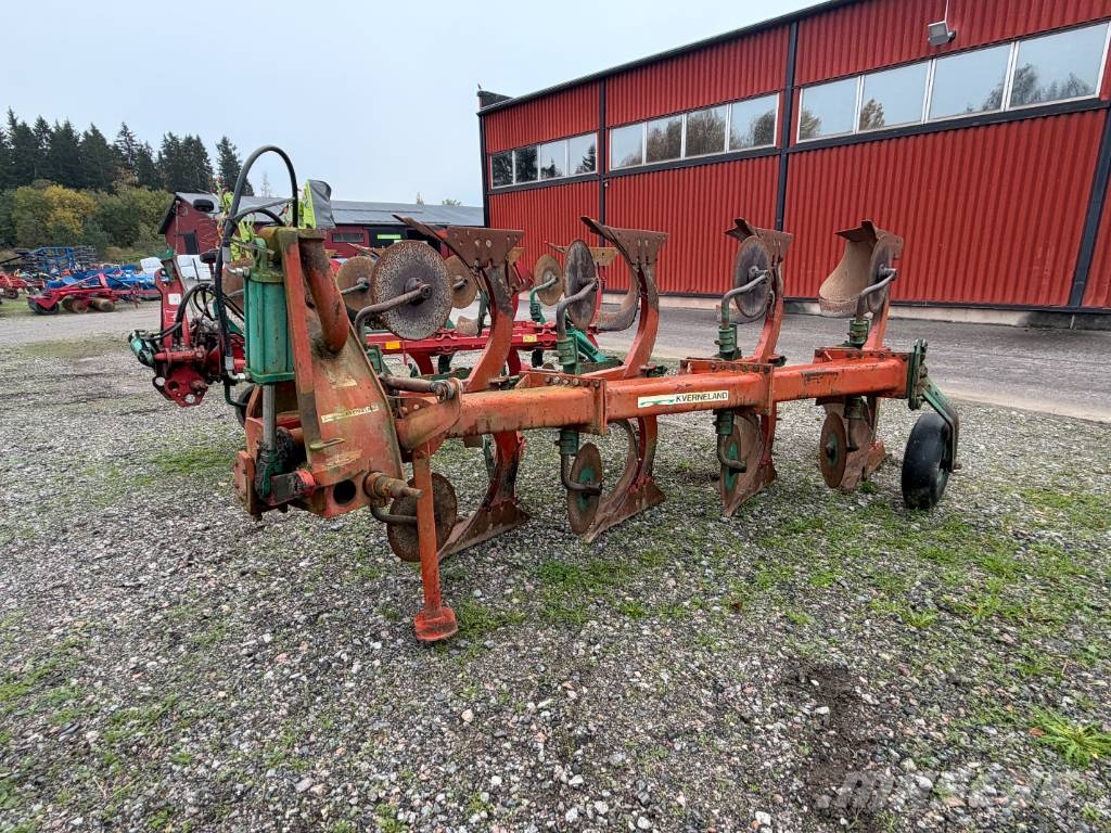 Kverneland E120 Wendepflüge
