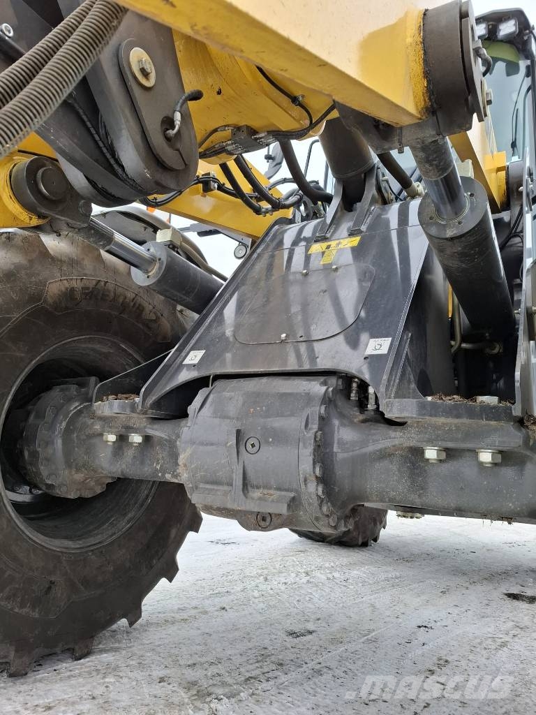 New Holland W190 D Knik- en schrankladers