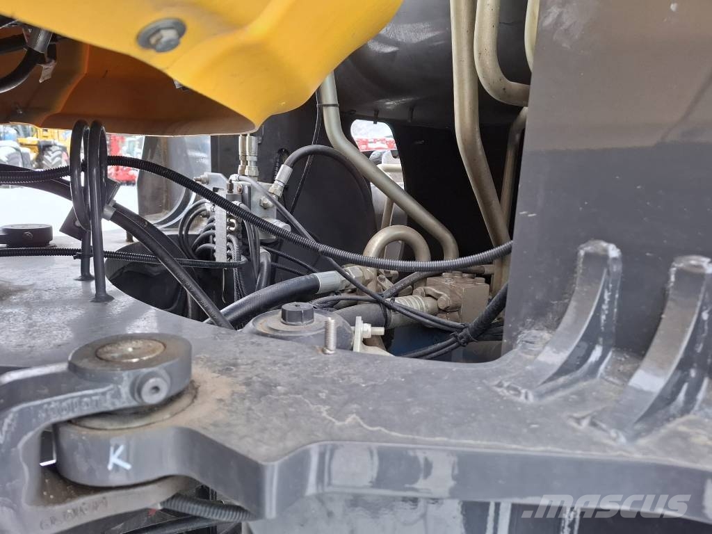 New Holland W190 D Knik- en schrankladers